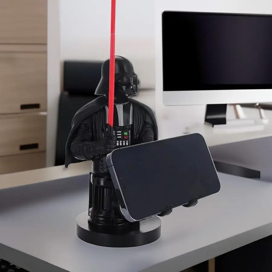 Star Wars Darth Vader telefon és konzol kontroller tartó figura töltéshez - Fénykard