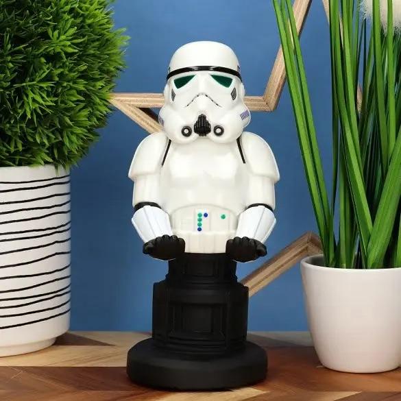 Star Wars rohamosztagos telefon és konzol kontroller tartó figura töltéshez